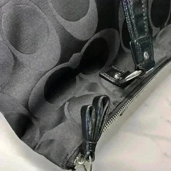 COACH F20026 Black Poppy Daisy Signature Tote - Picture 10 of 14